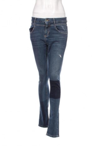 Dámske džínsy  S.Oliver, Veľkosť M, Farba Modrá, Cena  12,95 €