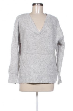 Dámský svetr H&M L.O.G.G., Velikost S, Barva Šedá, Cena  29,00 Kč