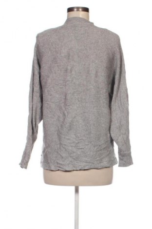 Dámský svetr Yessica, Velikost M, Barva Šedá, Cena  29,00 Kč