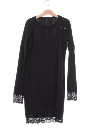 Ruha Unbranded, Méret XS, Szín Fekete, Ár 669 Ft