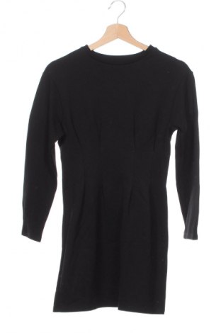 Šaty  Bershka, Velikost XS, Barva Černá, Cena  49,00 Kč