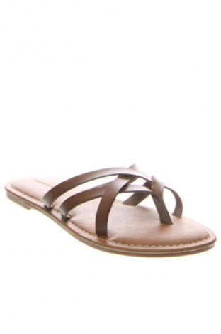 Чехли Amazon Essentials, Размер 38, Цвят Кафяв, Цена 23,00 €