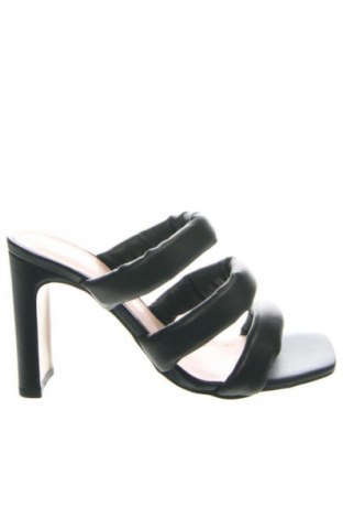 Γυναικείες παντόφλες L37, Μέγεθος 36, Χρώμα Μαύρο, Τιμή 80,99 €