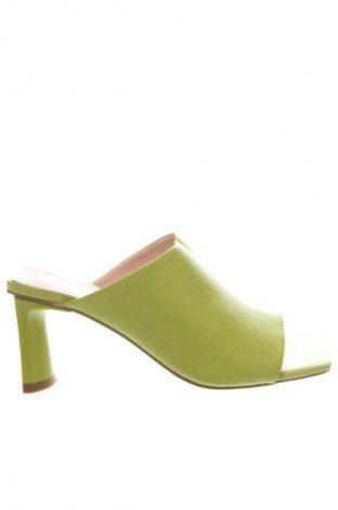 Γυναικείες παντόφλες L37, Μέγεθος 38, Χρώμα Πράσινο, Τιμή 56,99 €