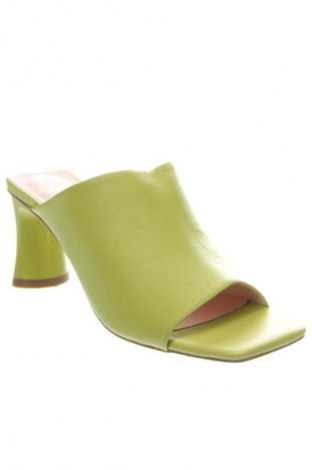 Γυναικείες παντόφλες L37, Μέγεθος 38, Χρώμα Πράσινο, Τιμή 56,99 €