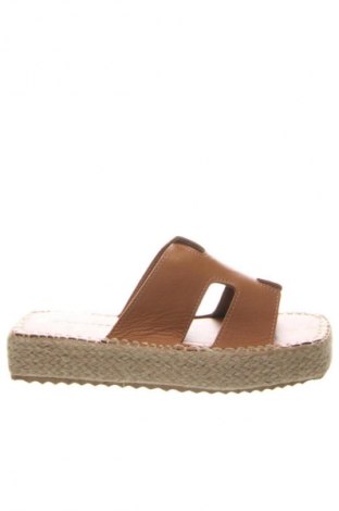 Γυναικείες παντόφλες RunnerBoss, Μέγεθος 39, Χρώμα Καφέ, Τιμή 21,99 €