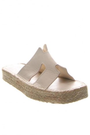 Γυναικείες παντόφλες RunnerBoss, Μέγεθος 37, Χρώμα  Μπέζ, Τιμή 29,99 €