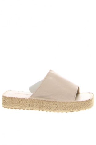 Γυναικείες παντόφλες RunnerBoss, Μέγεθος 40, Χρώμα  Μπέζ, Τιμή 21,99 €