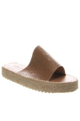 Γυναικείες παντόφλες RunnerBoss, Μέγεθος 39, Χρώμα Καφέ, Τιμή 35,99 €