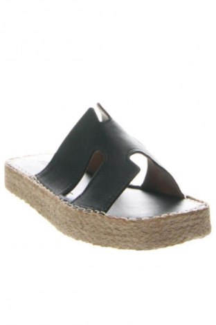 Γυναικείες παντόφλες RunnerBoss, Μέγεθος 37, Χρώμα Μαύρο, Τιμή 22,99 €