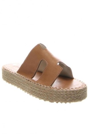 Γυναικείες παντόφλες RunnerBoss, Μέγεθος 37, Χρώμα  Μπέζ, Τιμή 33,99 €