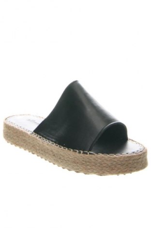 Γυναικείες παντόφλες RunnerBoss, Μέγεθος 38, Χρώμα Μαύρο, Τιμή 31,99 €