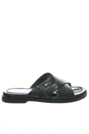 Чехли Tommy Hilfiger, Размер 42, Цвят Черен, Цена 61,35 €, #134407116