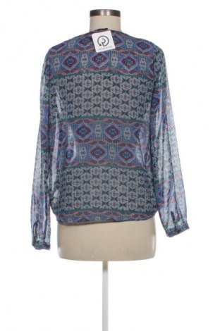 Damen Shirt Atmosphere, Größe S, Farbe Mehrfarbig, Preis 1,99 €