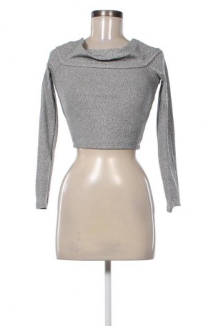 Γυναικεία μπλούζα Bershka, Μέγεθος S, Χρώμα Ασημί, Τιμή 4,99 €