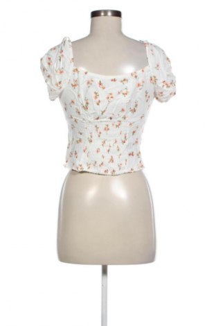 Damen Shirt Bershka, Größe M, Farbe Mehrfarbig, Preis 8,99 €