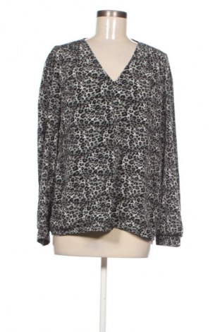 Damen Shirt Geisha, Größe M, Farbe Mehrfarbig, Preis 1,99 €