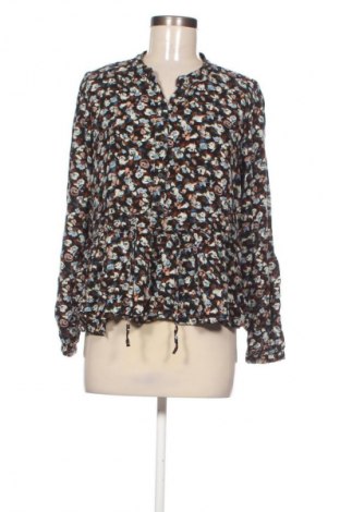 Damen Shirt Moves, Größe M, Farbe Mehrfarbig, Preis 3,99 €