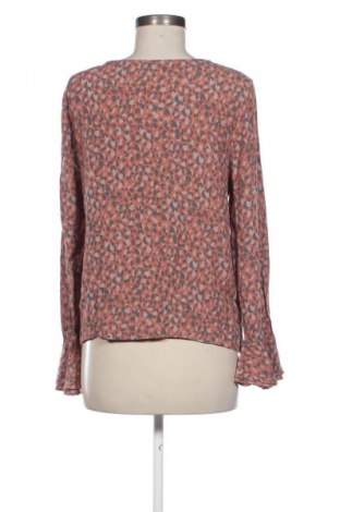 Damen Shirt Numph, Größe M, Farbe Mehrfarbig, Preis 4,80 €