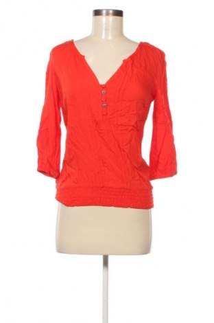 Γυναικεία μπλούζα Q/S by S.Oliver, Μέγεθος S, Χρώμα Κόκκινο, Τιμή 2,99 €