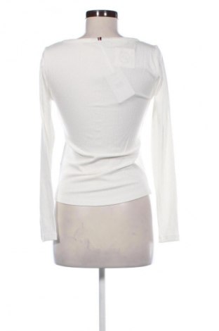 Bluză de femei Tommy Hilfiger, Mărime M, Culoare Alb, Preț 130,99 Lei