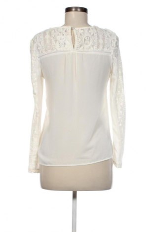 Dámská halenka VILA, Velikost XS, Barva Krémová, Cena  49,00 Kč