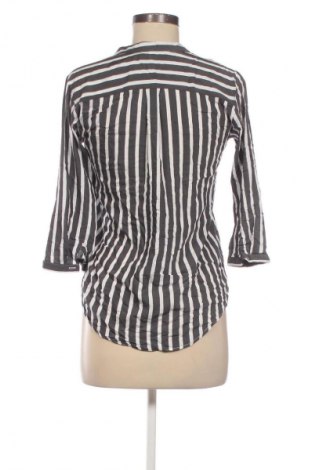 Dámská halenka Vero Moda, Velikost XS, Barva Vícebarevné, Cena  49,00 Kč