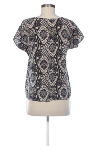 Γυναικεία μπλούζα Vero Moda, Μέγεθος M, Χρώμα Πολύχρωμο, Τιμή 6,99 €