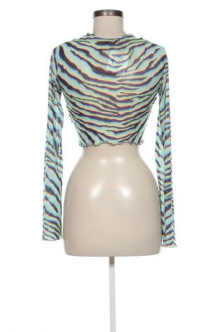 Damen Strickjacke Bershka, Größe S, Farbe Mehrfarbig, Preis 1,99 €