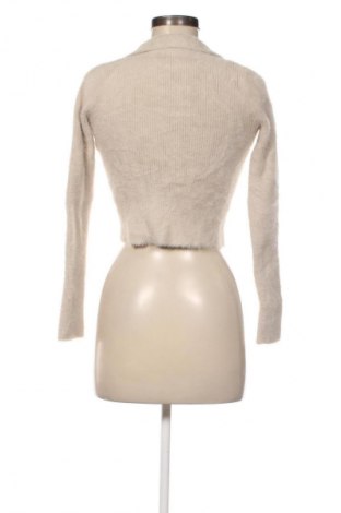Damen Strickjacke Bershka, Größe M, Farbe Beige, Preis 2,99 €