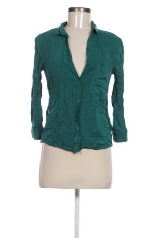 Дамска риза Pull&Bear, Размер S, Цвят Зелен, Цена 4,80 €