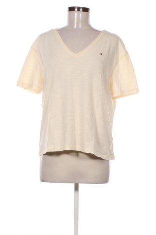 Damen T-Shirt Tommy Hilfiger, Größe M, Farbe Beige, Preis 67,99 €