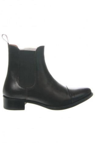 Dámské boty  British Passport, Velikost 37, Barva Hnědá, Cena  2 349,00 Kč