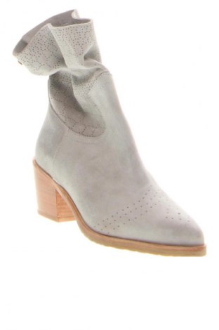 Γυναικεία μποτάκια Fred de la Bretoniere, Μέγεθος 36, Χρώμα Γκρί, Τιμή 157,99 €