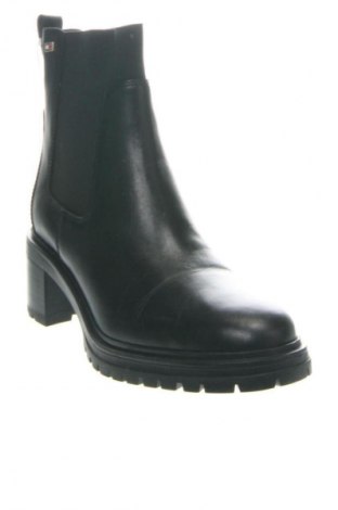 Дамски боти Tommy Hilfiger, Размер 41, Цвят Черен, Цена 52,66 €