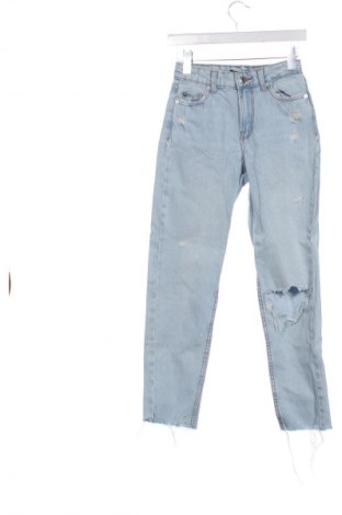 Damskie jeansy Bershka, Rozmiar XXS, Kolor Niebieski, Cena 14,99 zł
