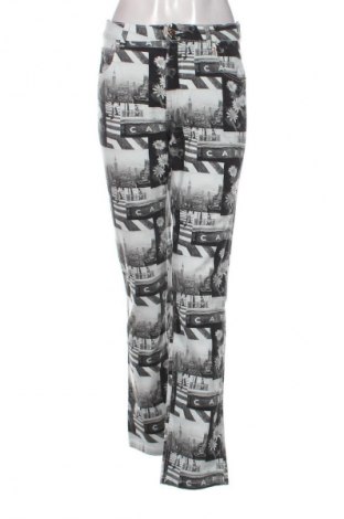 Damskie jeansy Bershka, Rozmiar S, Kolor Kolorowy, Cena 21,99 zł