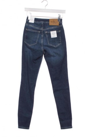 Dámske džínsy  Calvin Klein Jeans, Veľkosť XS, Farba Modrá, Cena  56,95 €