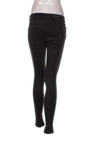 Damen Jeans Pieces, Größe S, Farbe Schwarz, Preis 2,99 €