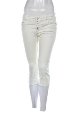 Damen Jeans S.Oliver, Größe M, Farbe Ecru, Preis € 4,99