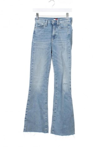 Damskie jeansy Tommy Jeans, Rozmiar XS, Kolor Niebieski, Cena 189,99 zł