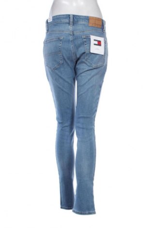 Дамски дънки Tommy Jeans, Размер M, Цвят Син, Цена 30,67 €