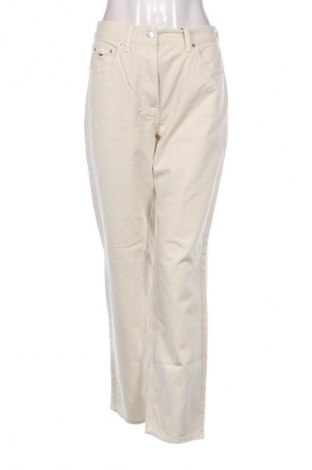 Blugi de femei Tommy Jeans, Mărime M, Culoare Bej, Preț 166,99 Lei