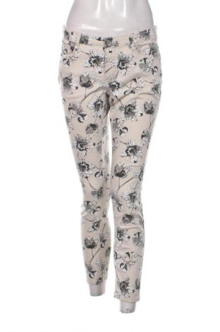 Damen Jeans Yessica, Größe M, Farbe Mehrfarbig, Preis 2,99 €