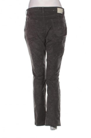 Damen Cordhose Brax, Größe M, Farbe Grau, Preis 3,99 €