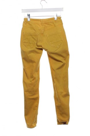 Дамски джинси Unbranded, Размер XXS, Цвят Многоцветен, Цена 2,04 €