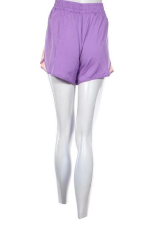 Дамски къс панталон Bench, Размер XL, Цвят Лилав, Цена 4,60 €