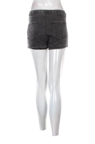 Damskie szorty Bershka, Rozmiar M, Kolor Czarny, Cena 24,99 zł