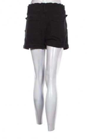 Damskie szorty Bershka, Rozmiar S, Kolor Czarny, Cena 26,99 zł