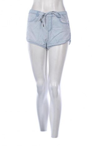 Γυναικείο κοντό παντελόνι Bershka, Μέγεθος M, Χρώμα Μπλέ, Τιμή 5,99 €